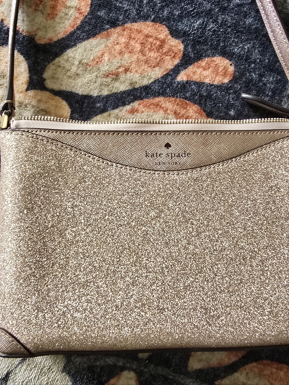 Kate Spade - Picture 2 of 5